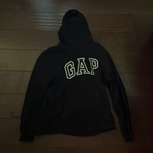 GAP sweatshirt